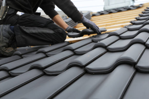 Best Emergency Roof Repair Services  in Maroa, IL